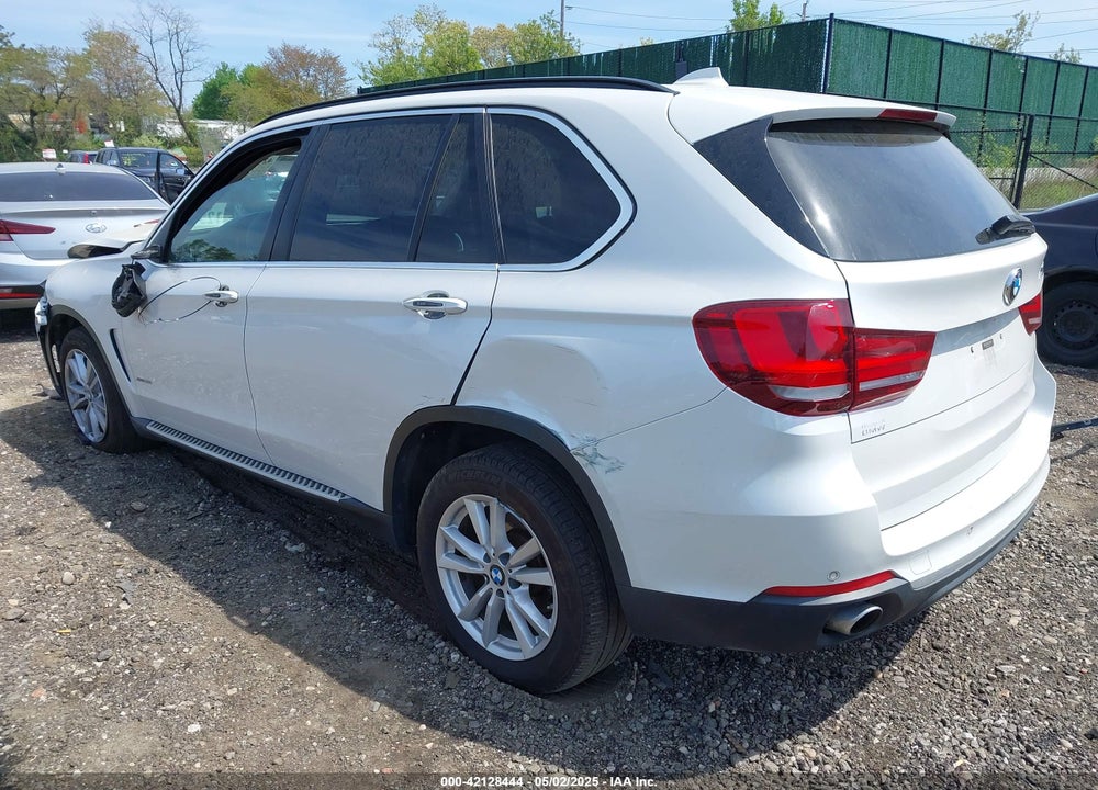 2015 BMW X5 VIN: 5UXKR0C5XF0K57213