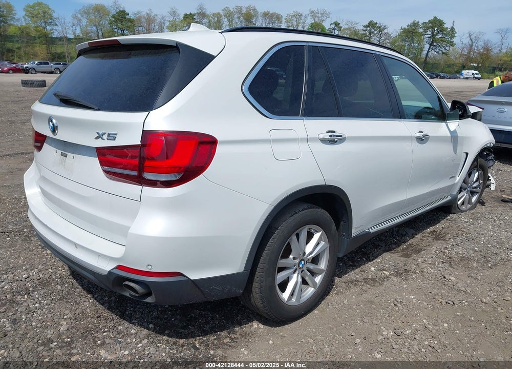 2015 BMW X5 VIN: 5UXKR0C5XF0K57213