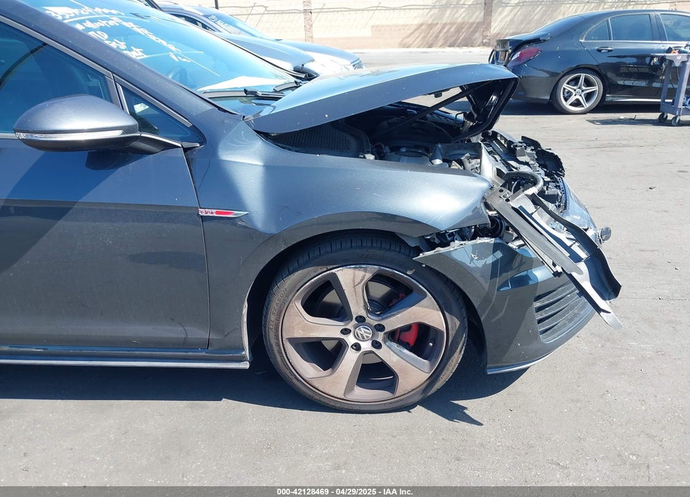 2017 VOLKSWAGEN GOLF GTI AUTOBAHN 4-DOOR/S 4-DOOR/SE 4-DOOR/SPORT 4-DOOR VIN: 3VW4T7AU8HM062268