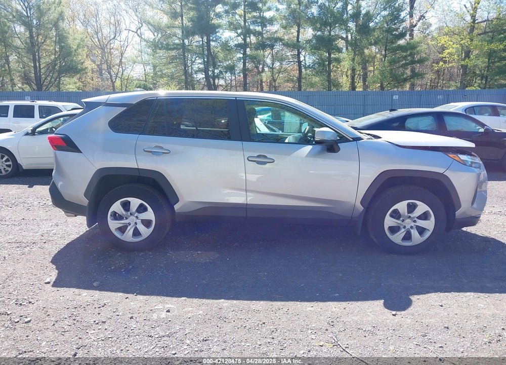 2024 TOYOTA RAV4 LE VIN: 2T3G1RFV6RC474242