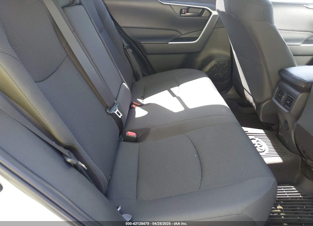2024 TOYOTA RAV4 LE VIN: 2T3G1RFV6RC474242