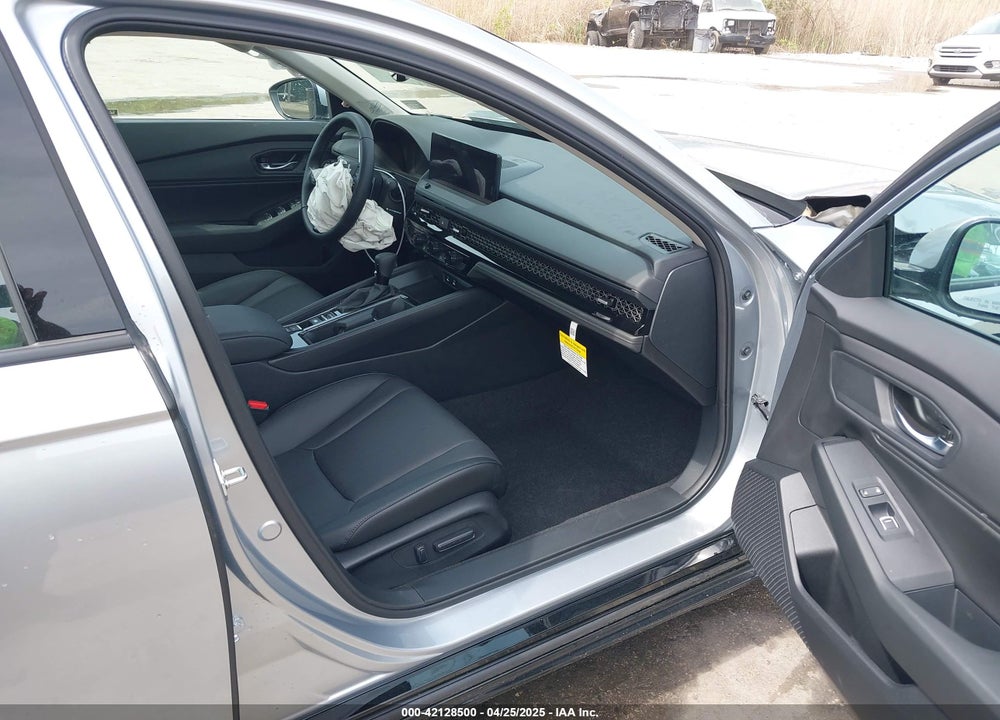 2025 HONDA ACCORD HYBRID EX-L VIN: 1HGCY2F65SA036309