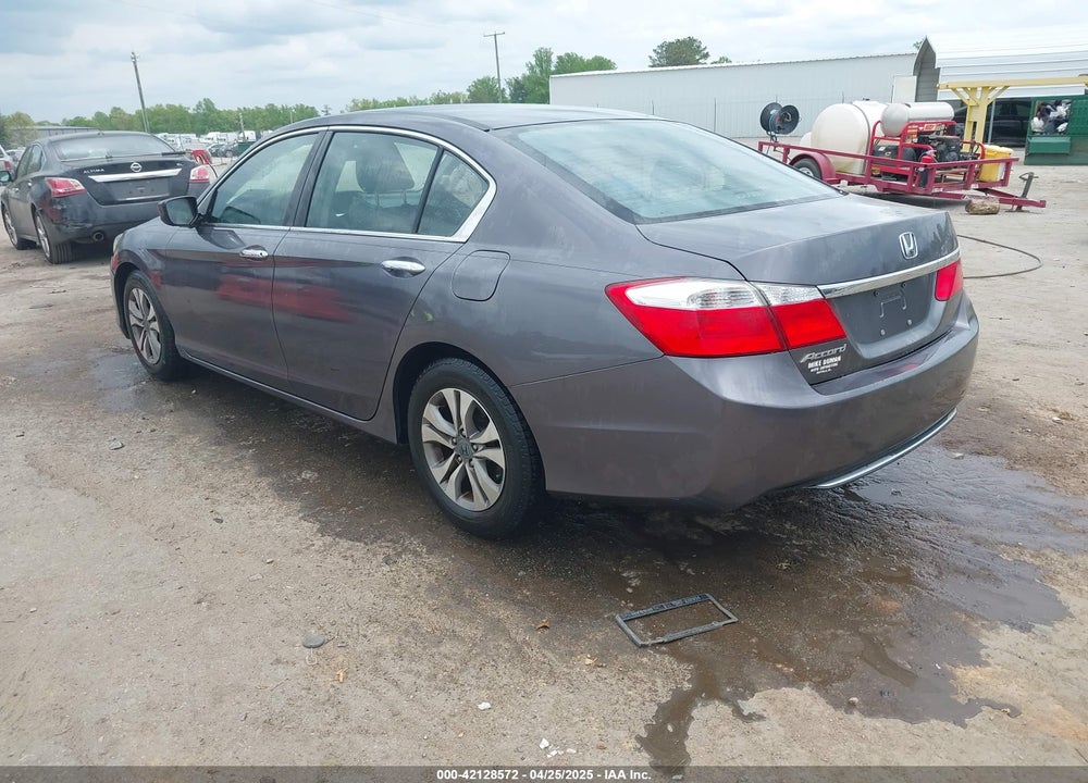 2015 HONDA ACCORD VIN: 1HGCR2F37FA051032