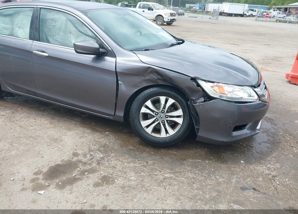 2015 HONDA ACCORD VIN: 1HGCR2F37FA051032