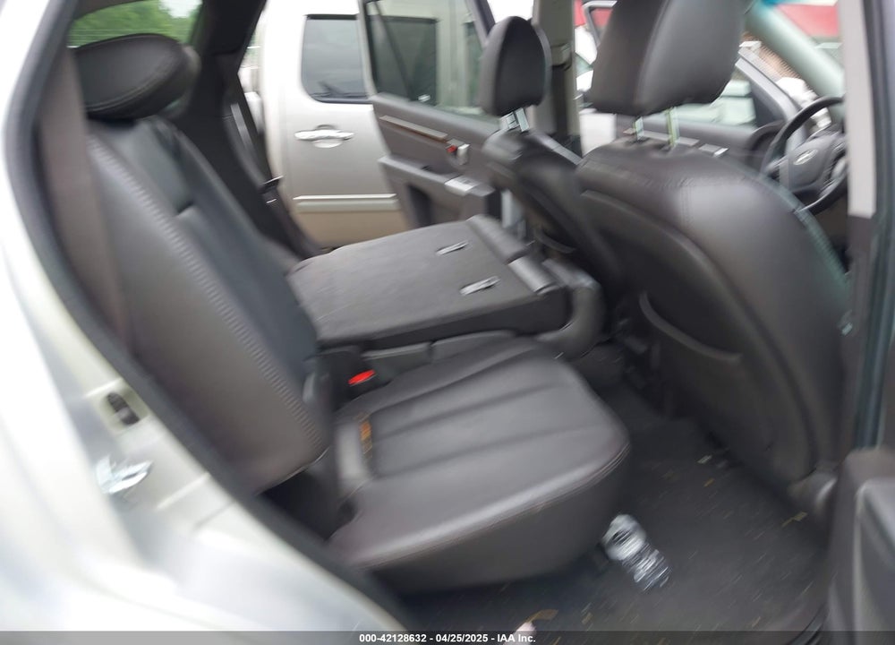 2011 HYUNDAI SANTA FE LIMITED V6 VIN: 5XYZK4AG0BG033677