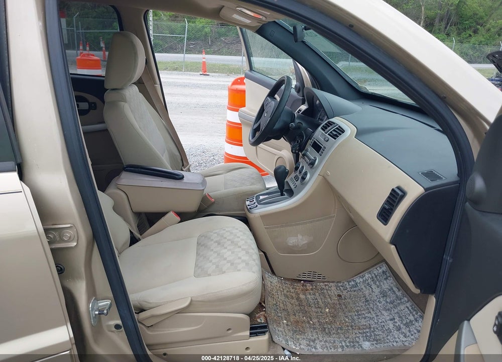 2005 CHEVROLET EQUINOX VIN: 2CNDL73F056093002