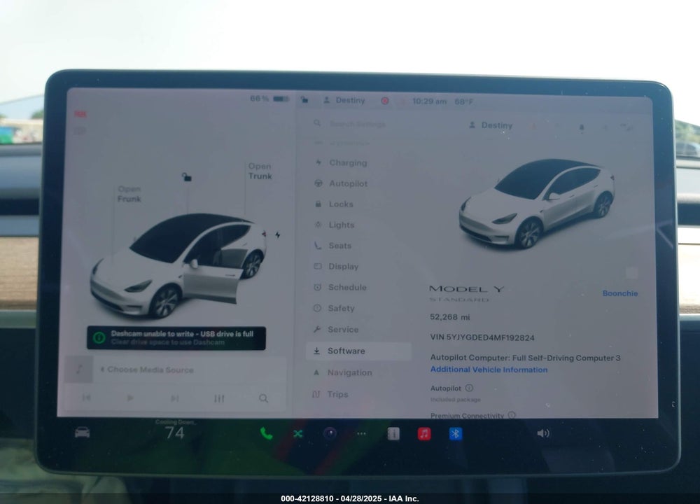 2021 TESLA MODEL Y STANDARD RANGE REAR-WHEEL DRIVE VIN: 5YJYGDED4MF192824