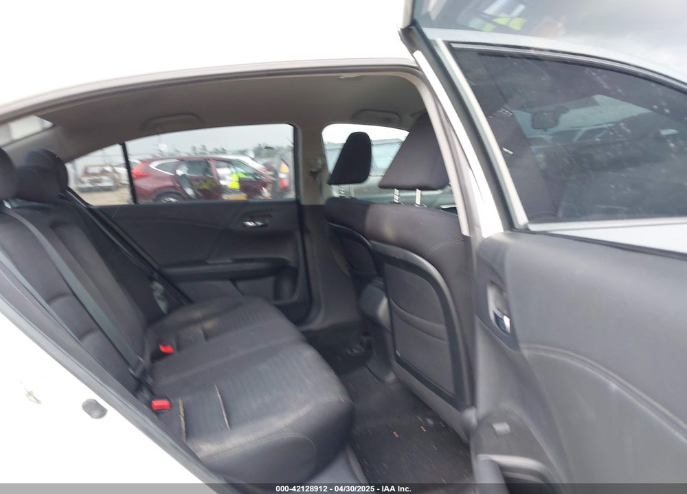 2014 HONDA ACCORD SPORT VIN: 1HGCR2F57EA194112