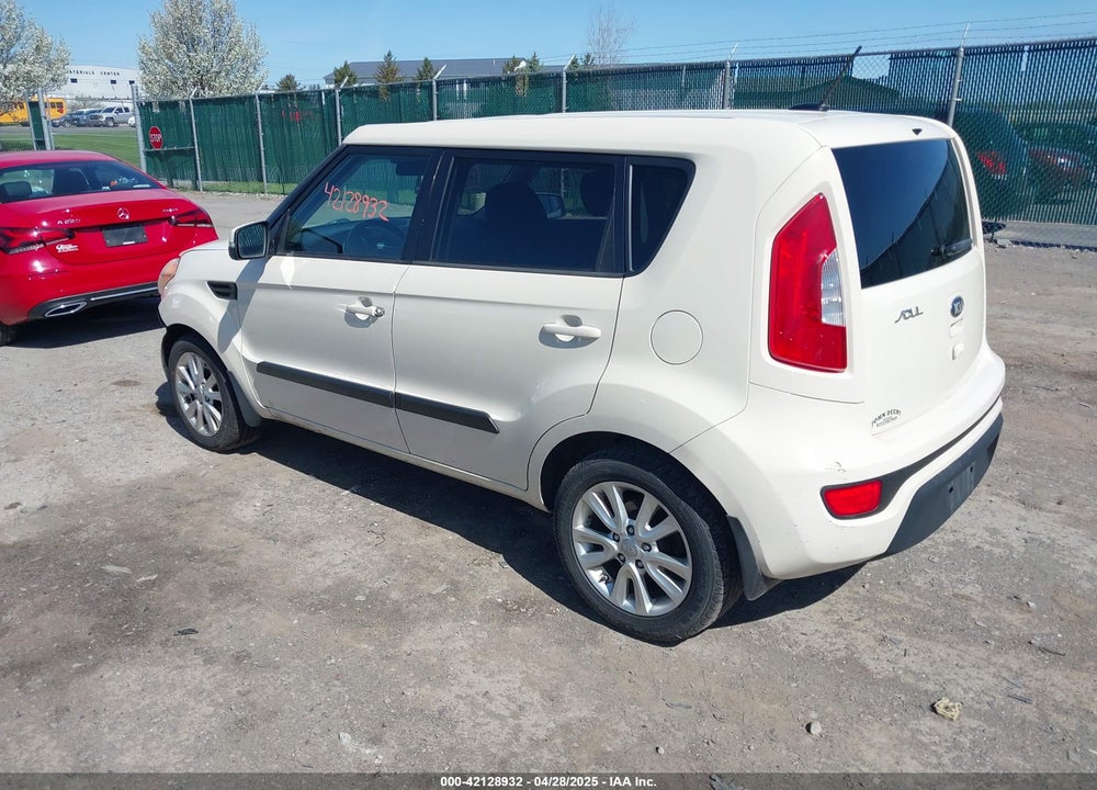 2013 KIA SOUL VIN: KNDJT2A67D7574389