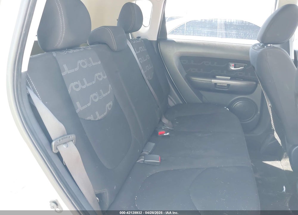 2013 KIA SOUL VIN: KNDJT2A67D7574389