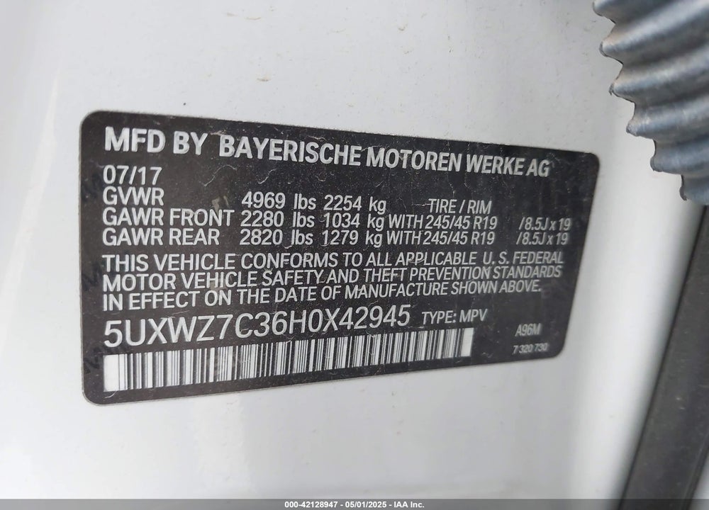 2017 BMW X3 VIN: 5UXWZ7C36H0X42945