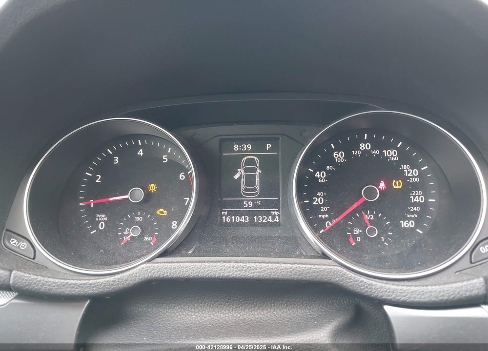 2018 VOLKSWAGEN PASSAT 2.0T R-LINE/2.0T S VIN: 1VWAA7A37JC025588