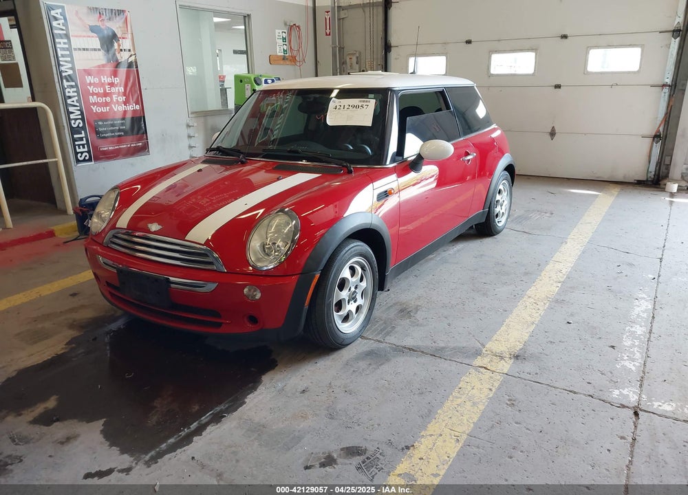 2005 MINI COOPER VIN: WMWRC33585TC59865