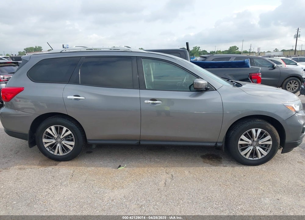 2018 NISSAN PATHFINDER VIN: 5N1DR2MN0JC614051
