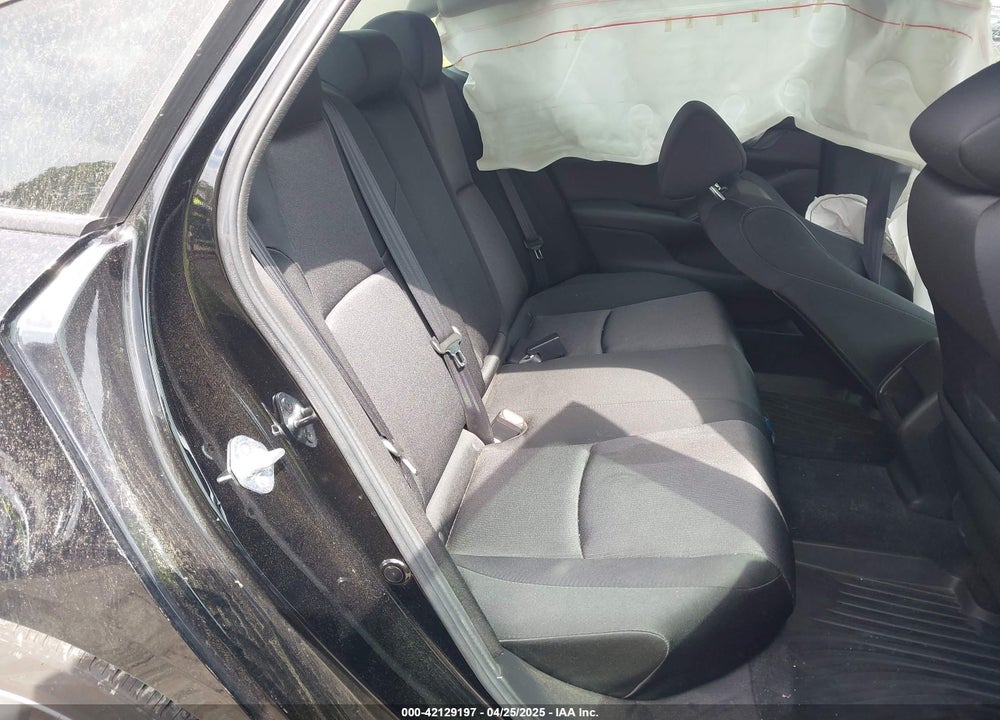2022 HONDA ACCORD VIN: 1HGCV1F11NA069237