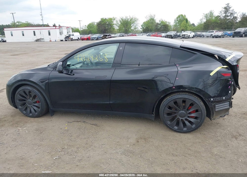 2023 TESLA MODEL Y PERFORMANCE DUAL MOTOR ALL-WHEEL DRIVE VIN: 7SAYGDEF7PF663387