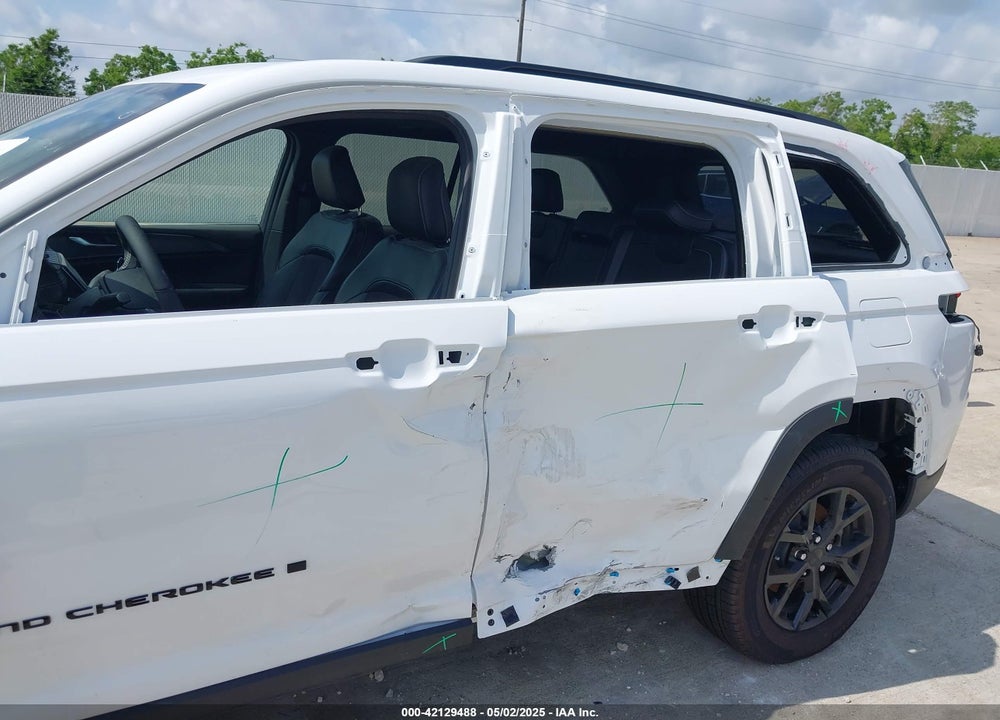 2024 JEEP GRAND CHEROKEE VIN: 1C4RJGAG1RC250710