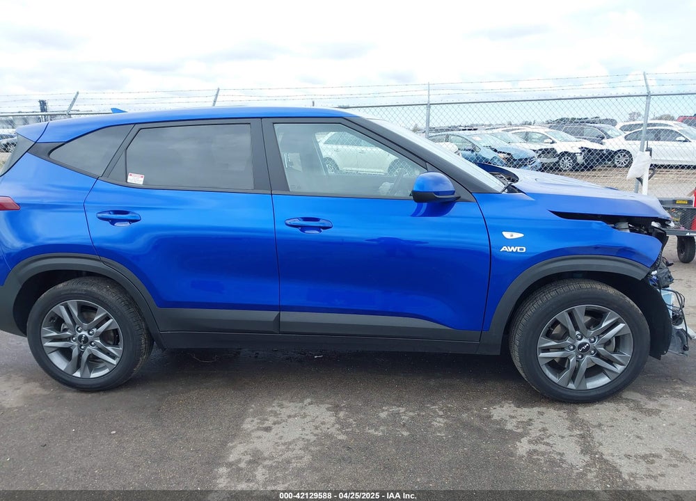 2022 KIA SELTOS LX VIN: KNDEPCAA0N7334425