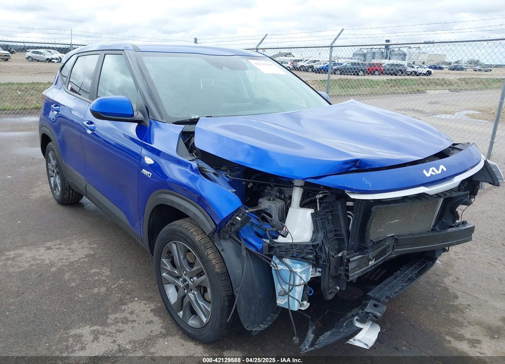 2022 KIA SELTOS LX VIN: KNDEPCAA0N7334425