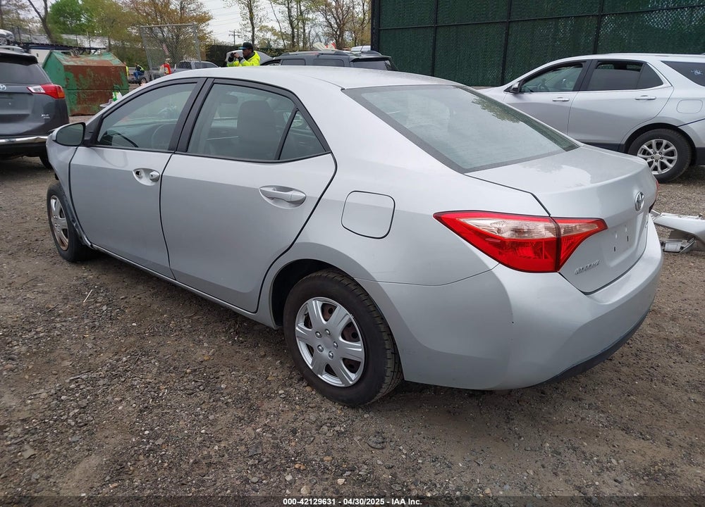 2018 TOYOTA COROLLA LE VIN: 2T1BURHEXJC031295