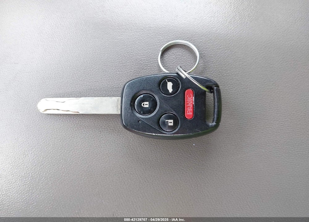 2015 HONDA PILOT VIN: 5FNYF4H33FB053356