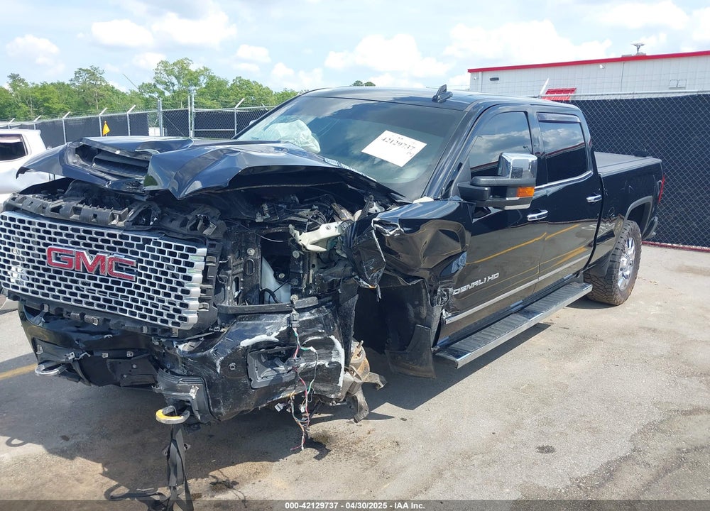2017 GMC SIERRA 2500HD VIN: 1GT12UEY8HF213646