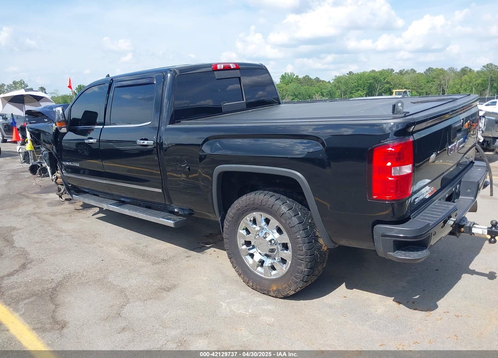 2017 GMC SIERRA 2500HD VIN: 1GT12UEY8HF213646