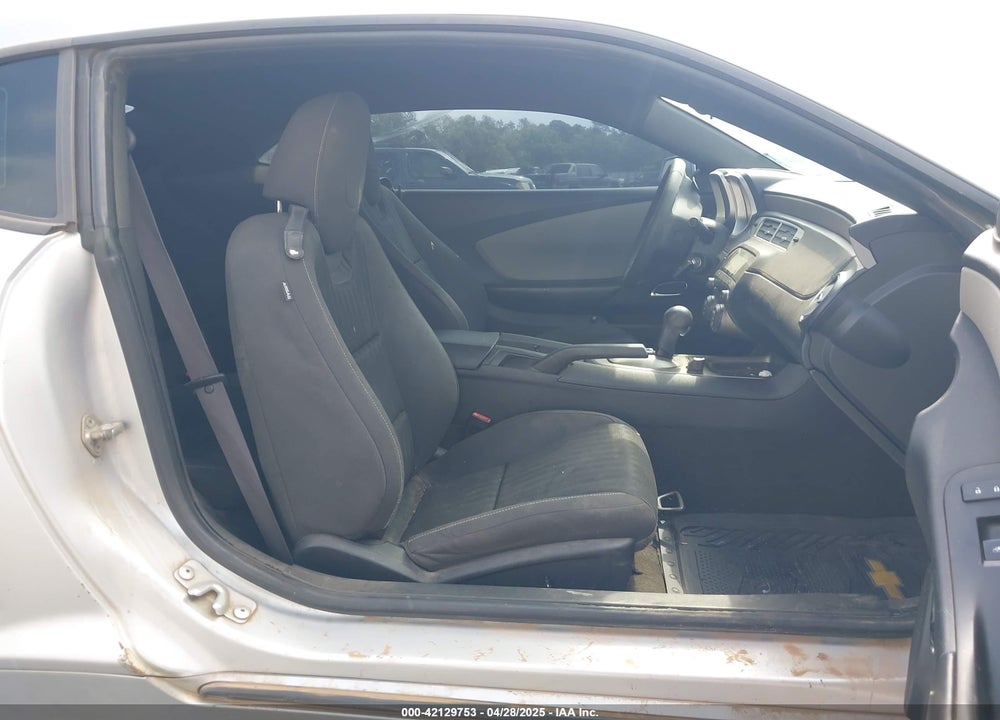2014 CHEVROLET CAMARO VIN: 2G1FA1E37E9209788