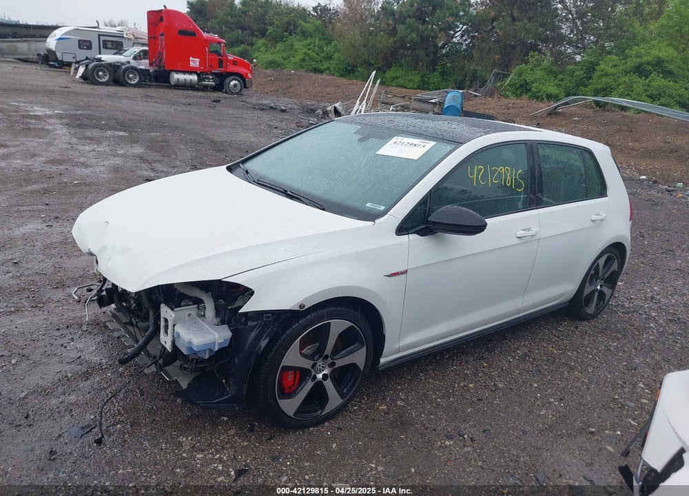 2017 VOLKSWAGEN GOLF GTI VIN: 3VW447AU8HM011706