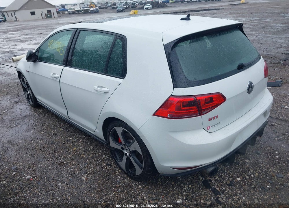 2017 VOLKSWAGEN GOLF GTI VIN: 3VW447AU8HM011706