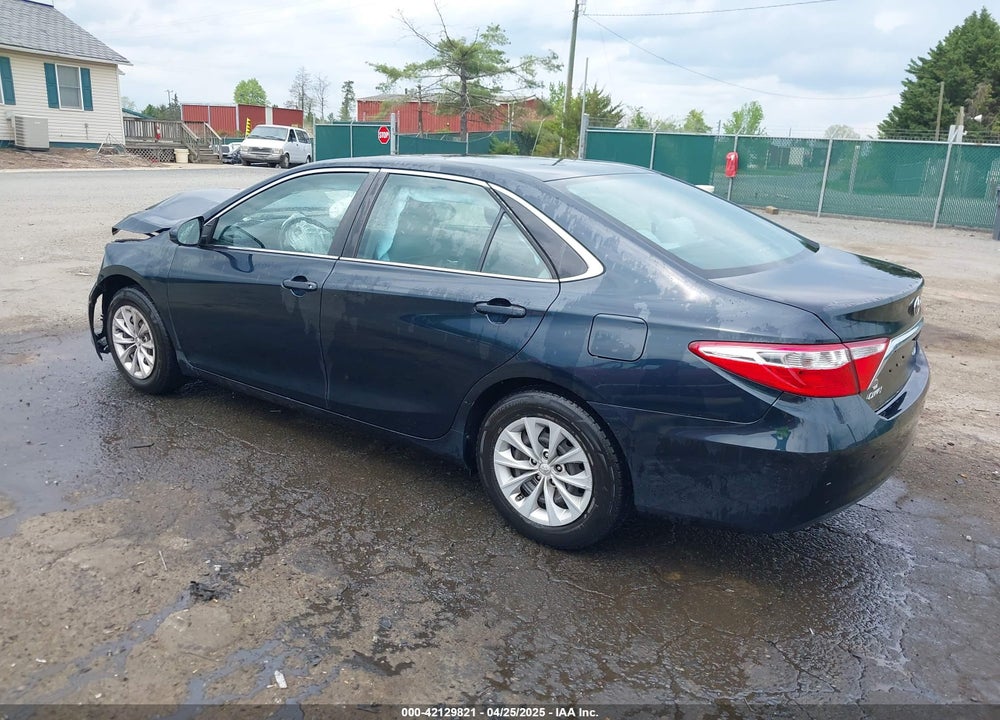 2016 TOYOTA CAMRY VIN: 4T4BF1FK1GR562175