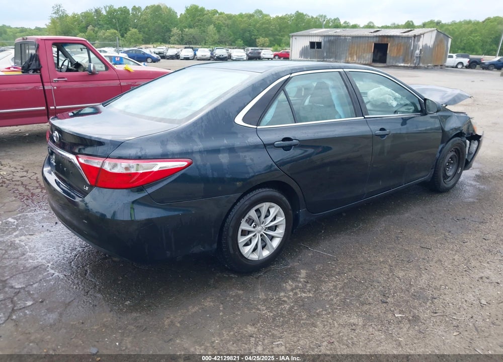 2016 TOYOTA CAMRY VIN: 4T4BF1FK1GR562175