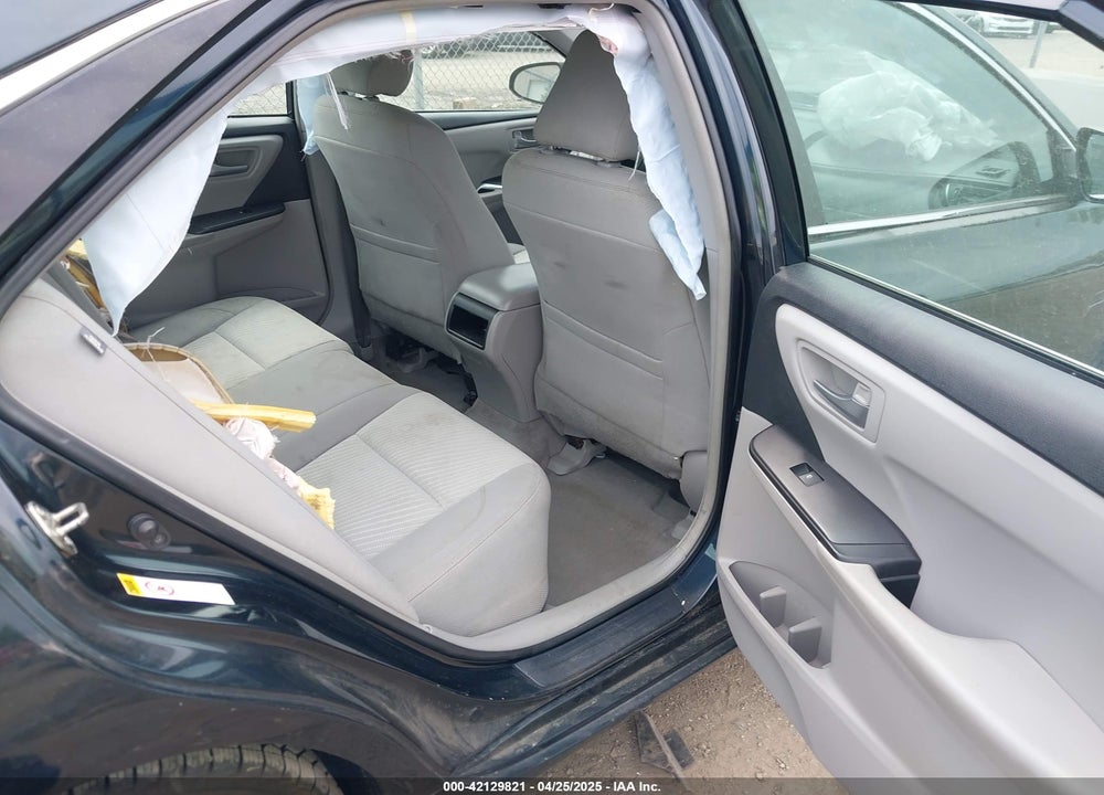 2016 TOYOTA CAMRY VIN: 4T4BF1FK1GR562175