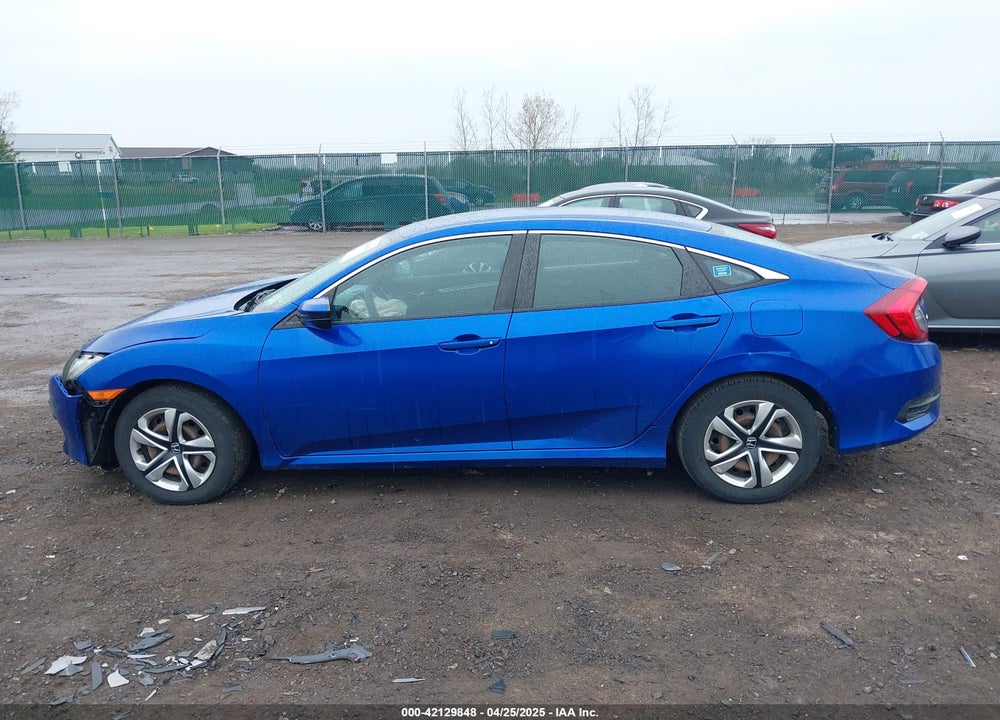 2016 HONDA CIVIC VIN: 19XFC2F58GE220472