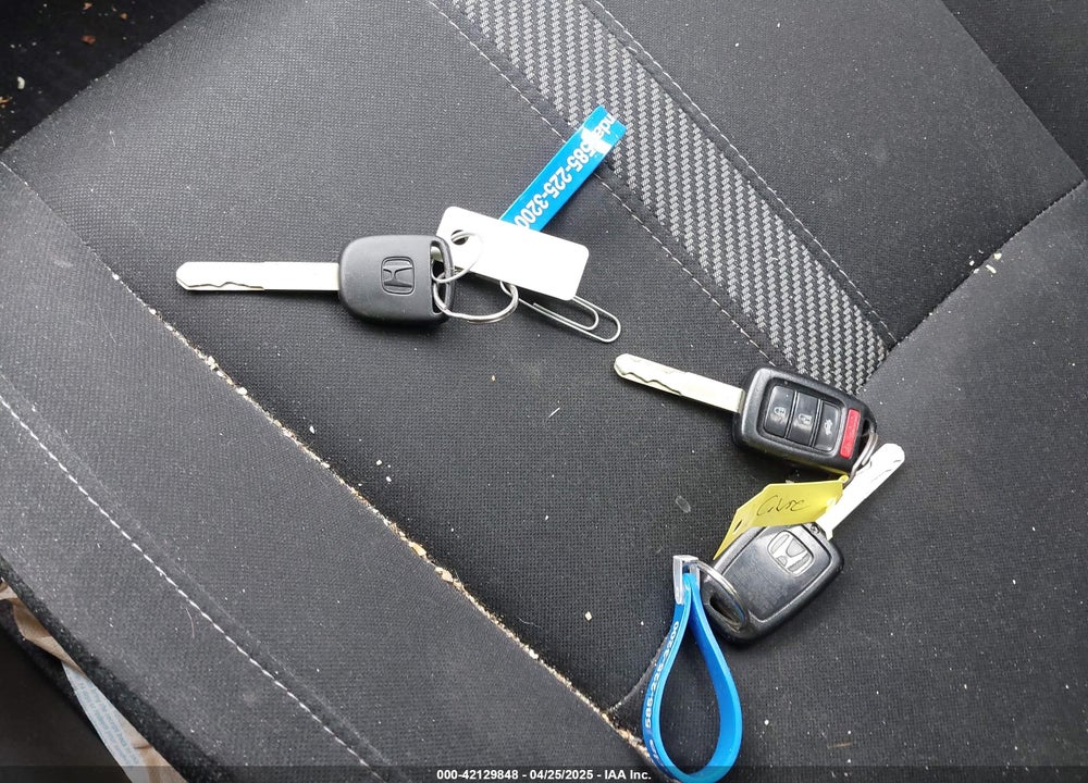 2016 HONDA CIVIC VIN: 19XFC2F58GE220472