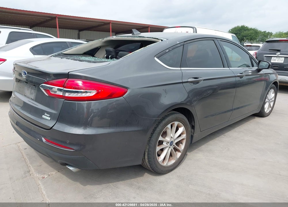 2020 FORD FUSION VIN: 3FA6P0HDXLR188646
