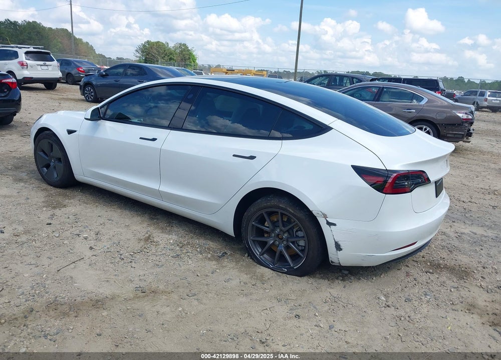 2023 TESLA MODEL 3 VIN: 5YJ3E1EA8PF690033