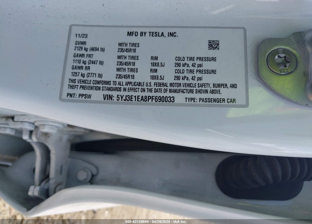 2023 TESLA MODEL 3 VIN: 5YJ3E1EA8PF690033