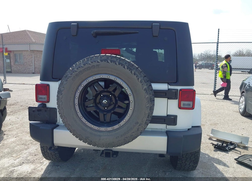 2014 JEEP WRANGLER / VIN: 1C4GJWBG3EL158167