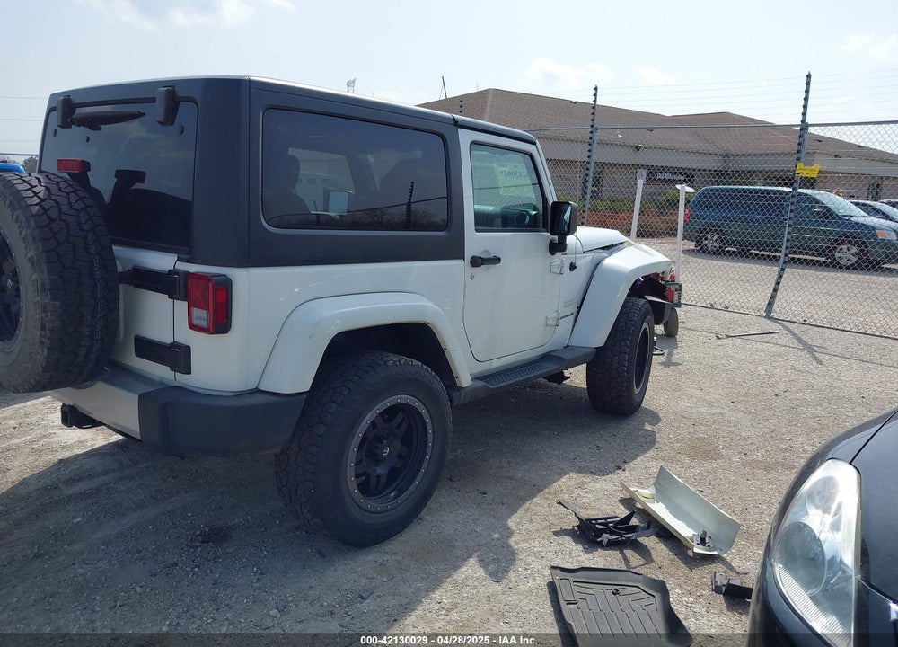 2014 JEEP WRANGLER / VIN: 1C4GJWBG3EL158167