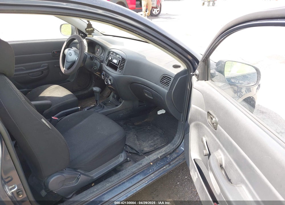 2010 HYUNDAI ACCENT VIN: KMHCM3AC3AU168782