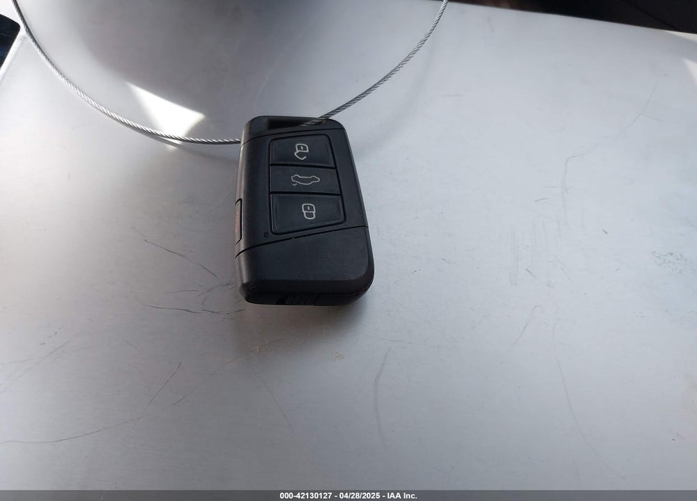 2019 VOLKSWAGEN ARTEON VIN: WVWBR7AN3KE030990