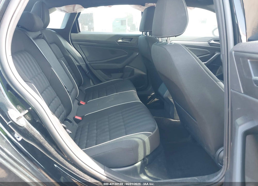 2024 VOLKSWAGEN JETTA 1.5T SPORT VIN: 3VWBM7BU4RM002282