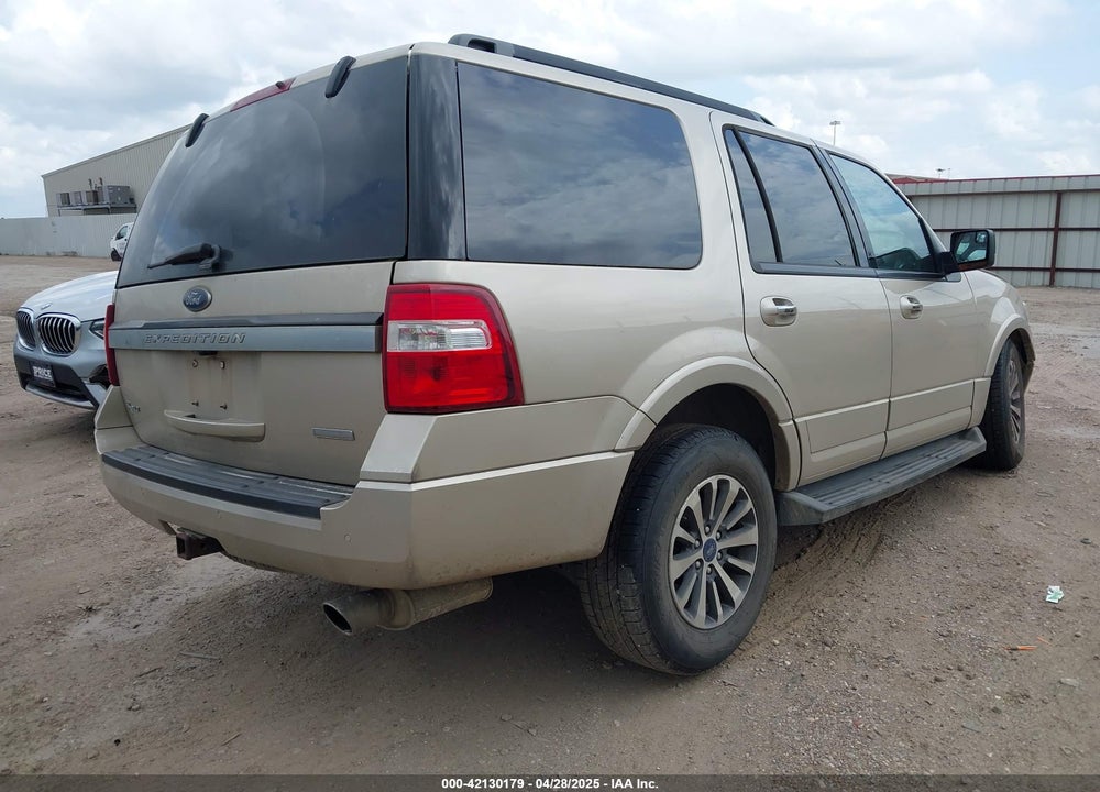 2017 FORD EXPEDITION XLT VIN: 1FMJU1HT9HEA23638