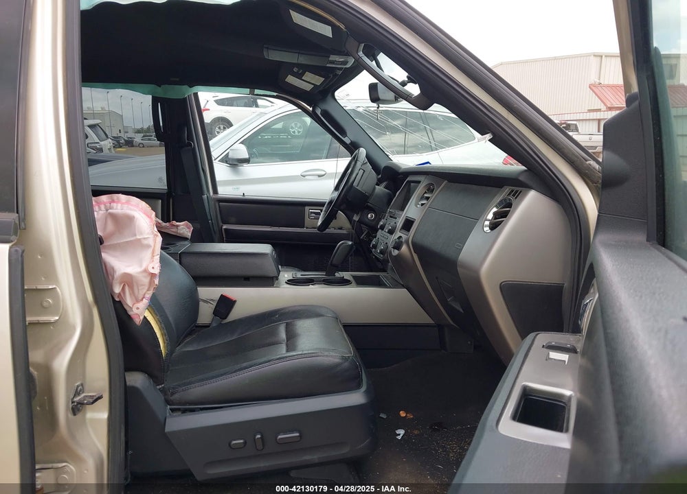 2017 FORD EXPEDITION XLT VIN: 1FMJU1HT9HEA23638