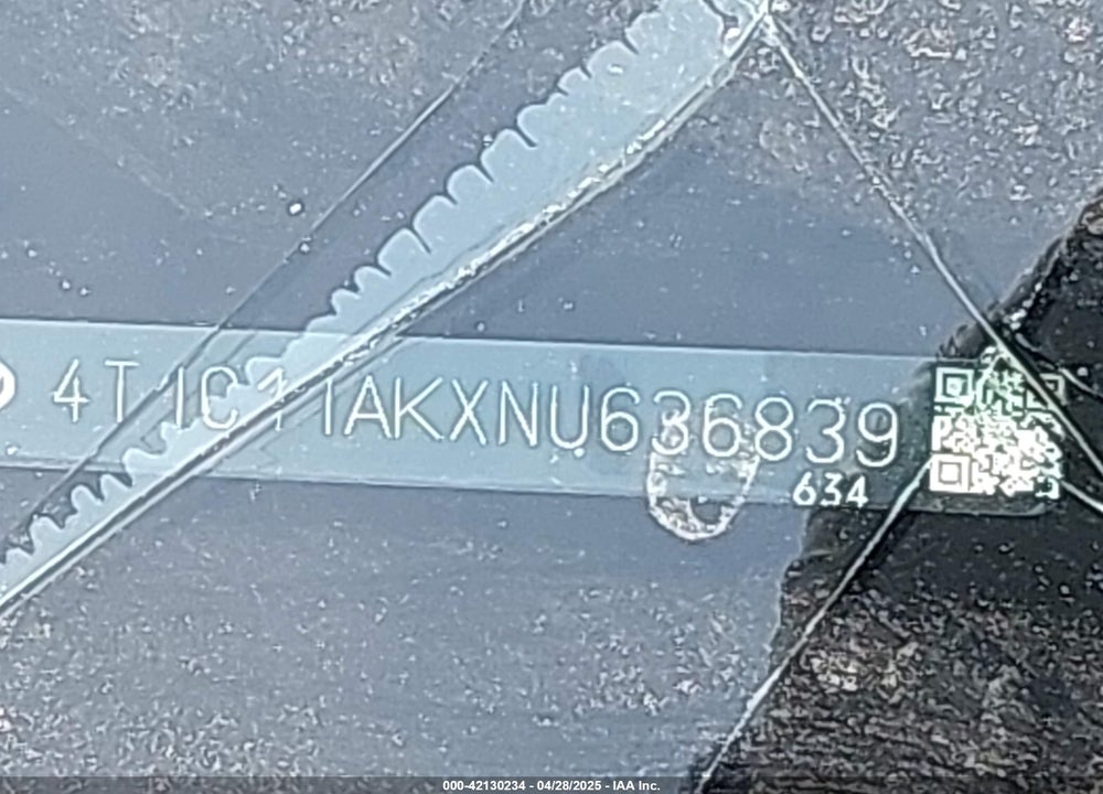 2022 TOYOTA CAMRY LE VIN: 4T1C11AKXNU636839