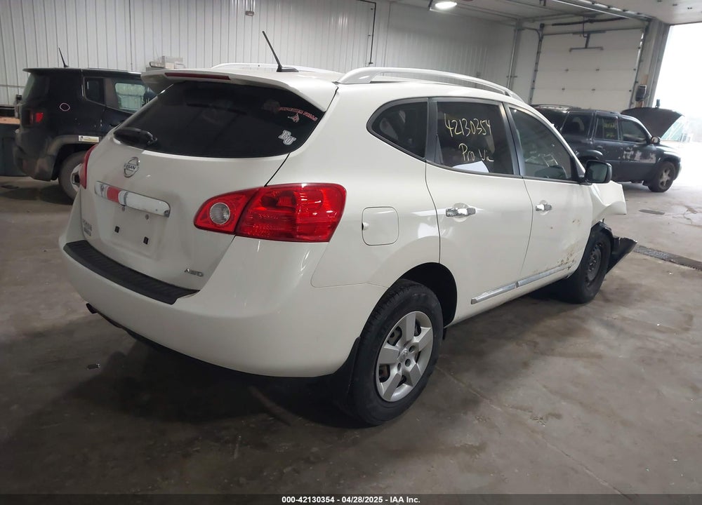 2014 NISSAN ROGUE SELECT S VIN: JN8AS5MV3EW718507