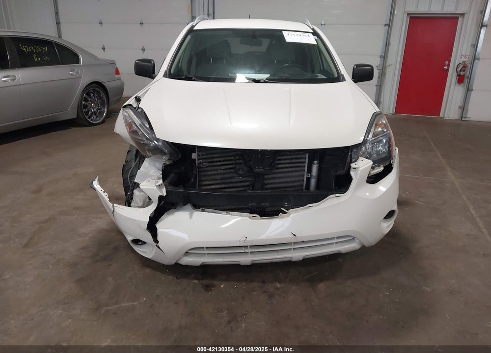 2014 NISSAN ROGUE SELECT S VIN: JN8AS5MV3EW718507