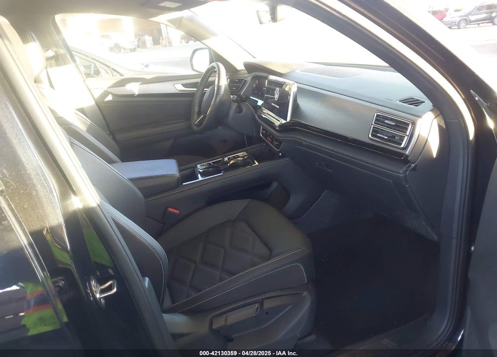 2024 VOLKSWAGEN ATLAS CROSS SPORT VIN: 1V2JE2CA3RC230888