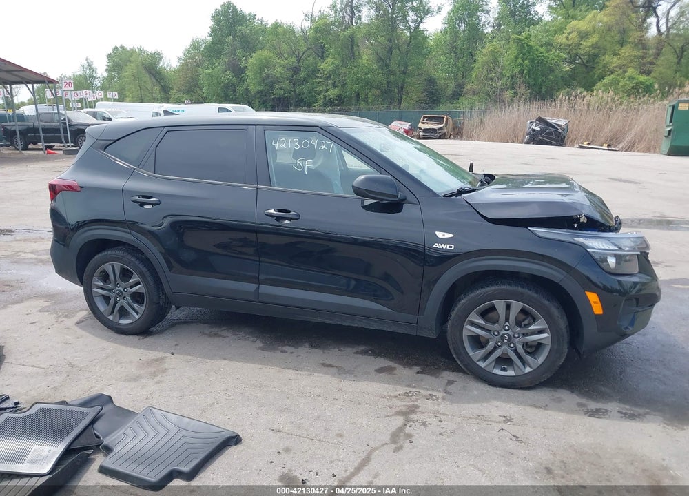 2021 KIA SELTOS VIN: KNDEPCAA1M7116346